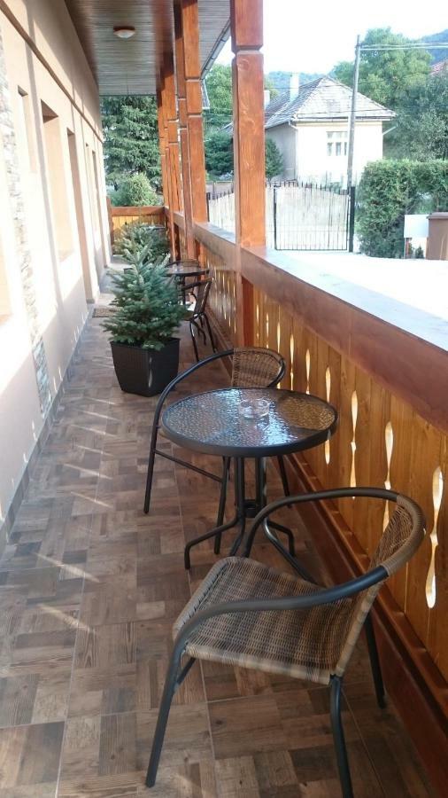 Penzion Vian Krasnohorska Dlha Luka Luaran gambar