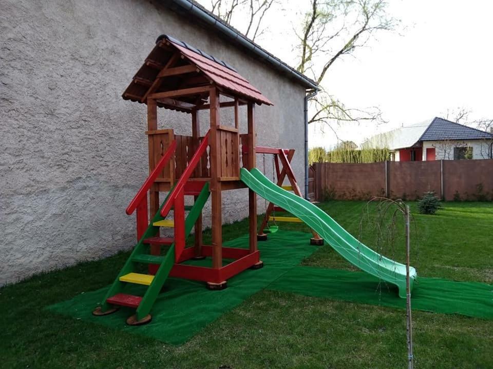 Penzion Vian Krasnohorska Dlha Luka Luaran gambar